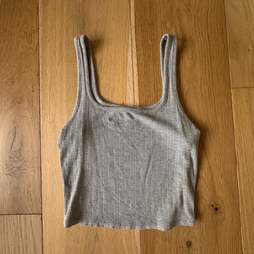 Bozzolo Gray Ribbed Tank Top